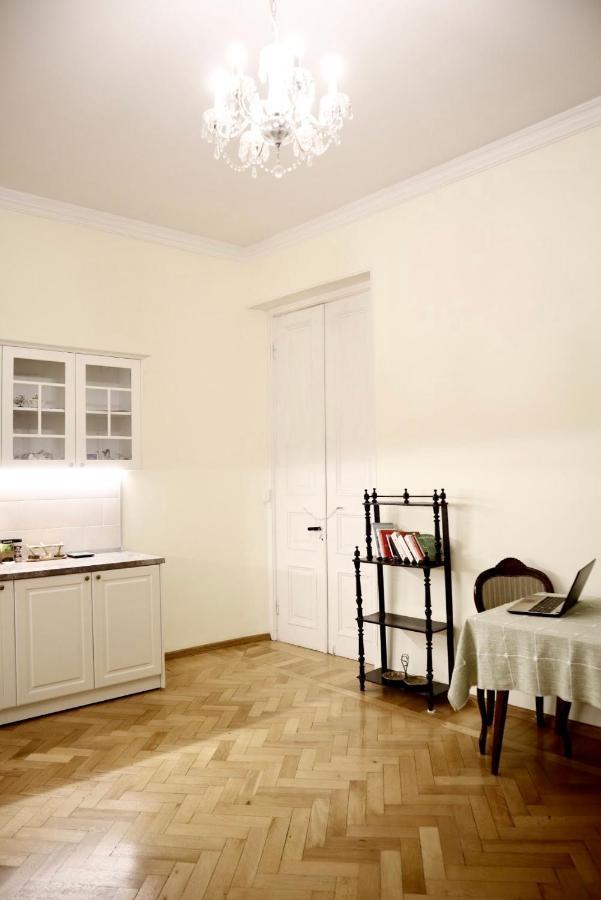 טביליסי Mariko'S Apartment מראה חיצוני תמונה